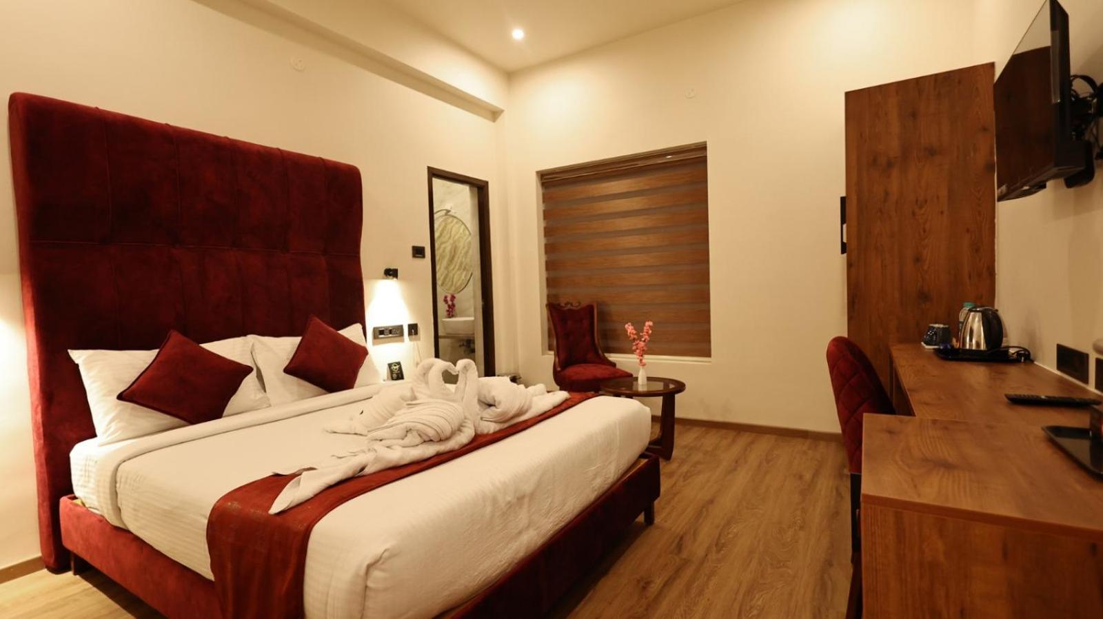 Hotel Elpaso Salem Eksteriør bilde