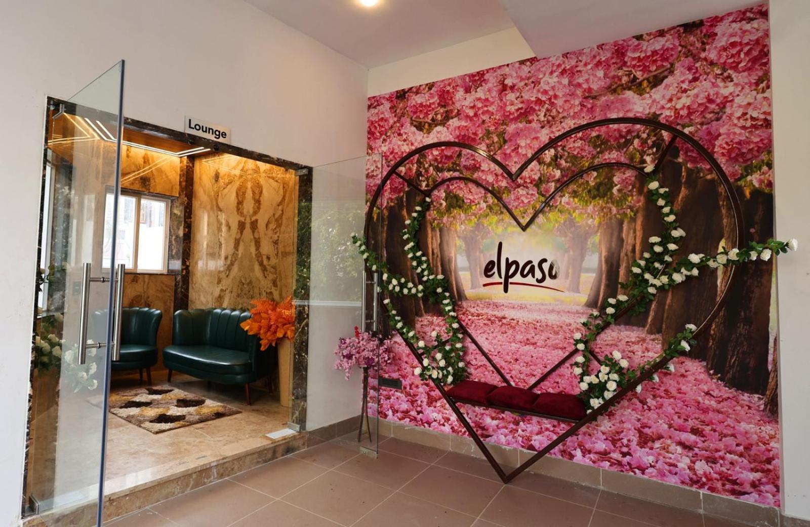Hotel Elpaso Salem Eksteriør bilde